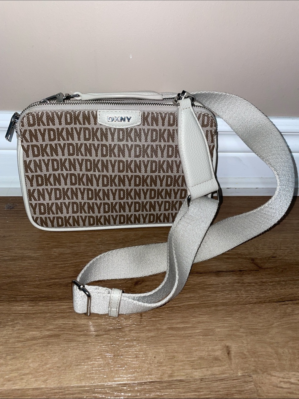 DKNY Beige and Brown Logo Belt Bag it has defect (see photos)